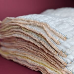 Newborn prefold diapers in EUC- 20 Count